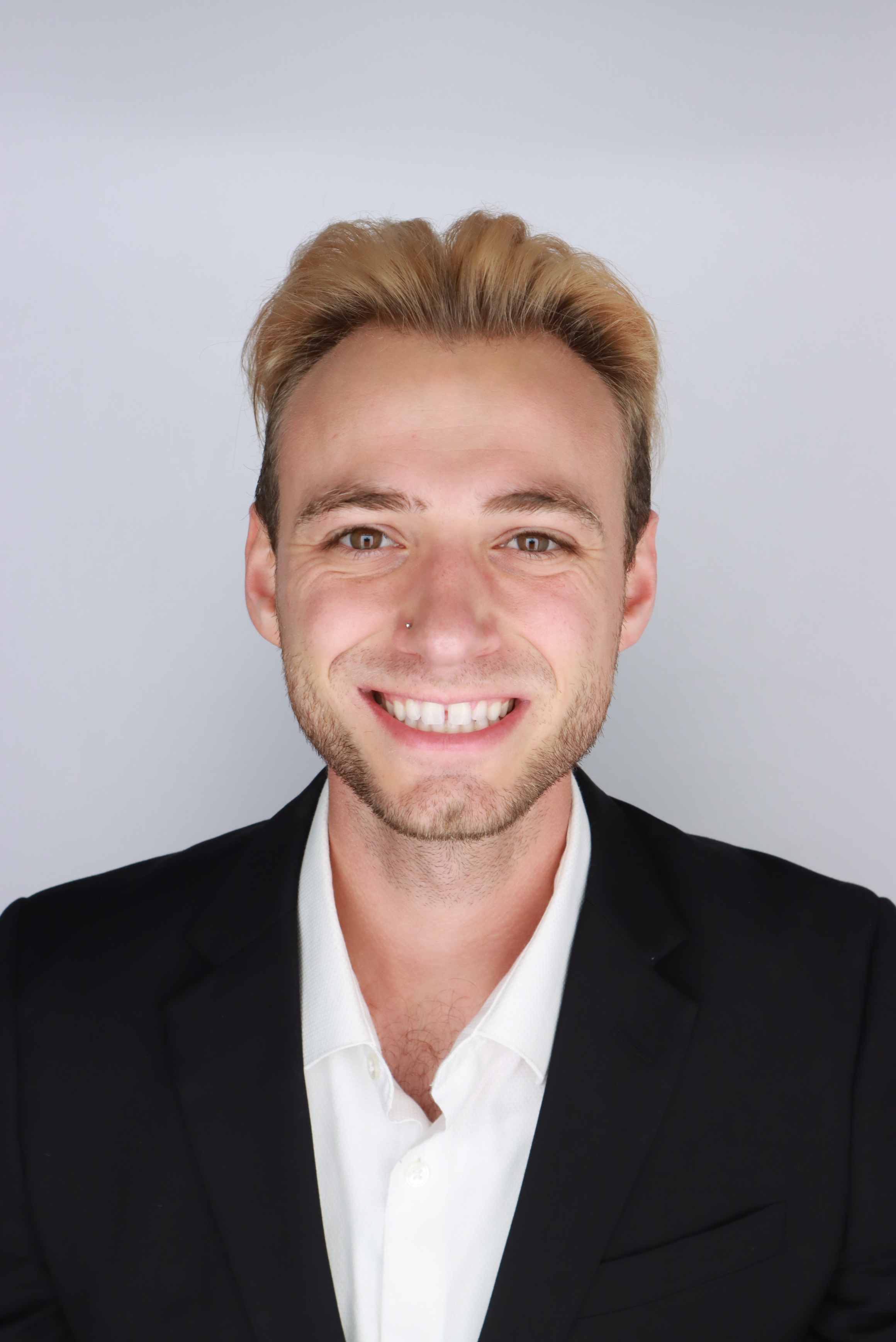 Headshot of Toni H